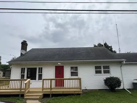 410 John St, Circleville, OH 43113