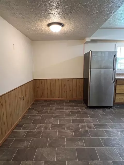 Other - 410 John St, Circleville, OH 43113 photo 7 of 9