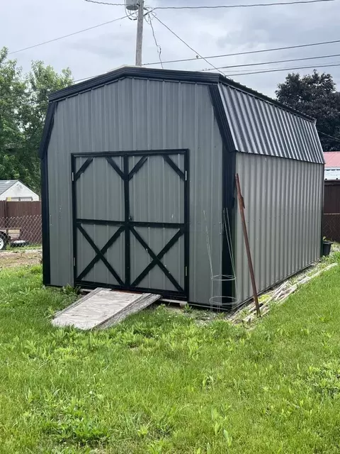 Other - 410 John St, Circleville, OH 43113 photo 8 of 9