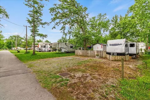 11379 Cherokee Path, Lakeview, OH 43331 photo 4