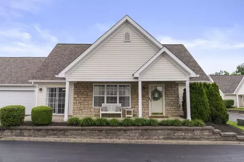 7912 Meadowlark Ln S, Reynoldsburg, OH 43068
