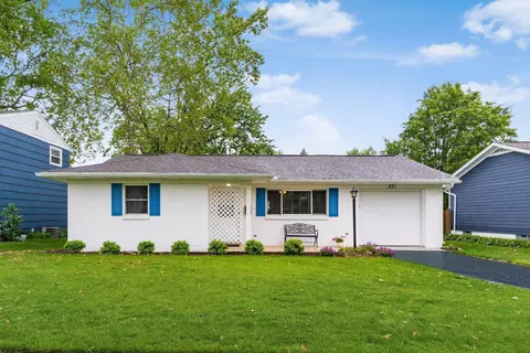 531 Deerwood Ave E, Columbus, OH 43230