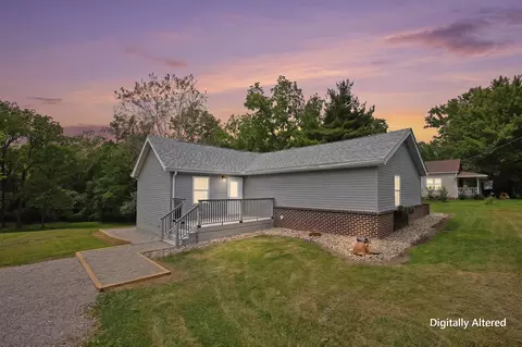 174 Homestead Dr, Pickerington, OH 43147
