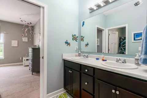 Bath - 1820 Bean Oller Rd, Delaware, OH 43015 photo 2 of 4