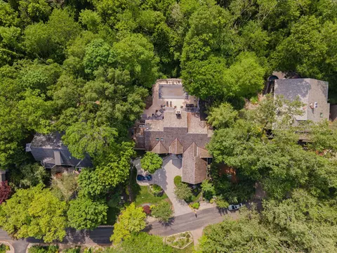 View/Area - 6477 Quarry Ln, Dublin, OH 43017 photo 3 of 6