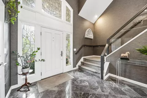 Entry Way - 6477 Quarry Ln, Dublin, OH 43017 photo 1 of 18
