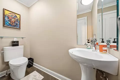 Bath - 6477 Quarry Ln, Dublin, OH 43017 photo 3 of 9