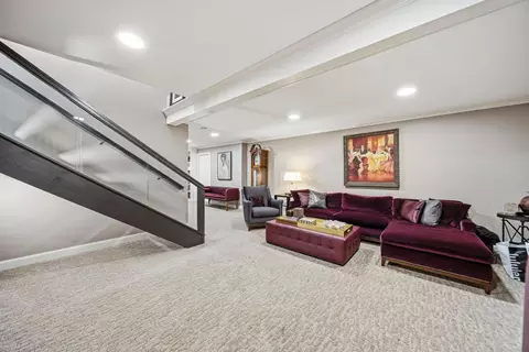 Living - 6477 Quarry Ln, Dublin, OH 43017 photo 7 of 8