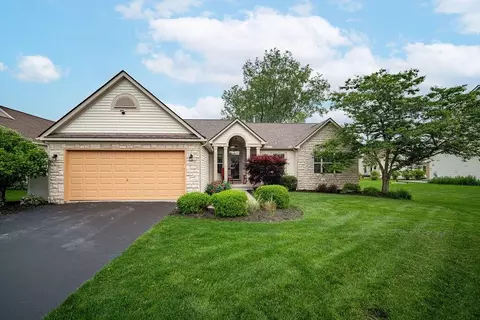7192 Redwood Valley Ct, Lewis Center, OH 43035