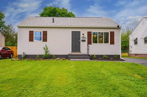 3561 Walmar Dr, Columbus, OH 43224