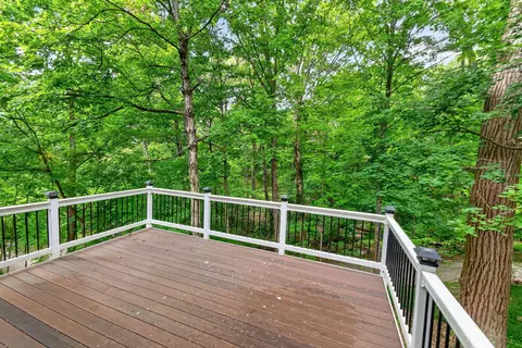 Exterior - 176 E Weber Rd, Columbus, OH 43202 photo 13 of 14