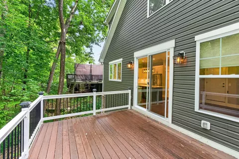 Exterior - 176 E Weber Rd, Columbus, OH 43202 photo 14 of 14