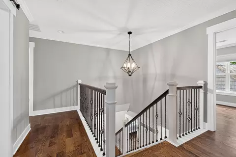 Entry Way - 176 E Weber Rd, Columbus, OH 43202 photo 10 of 12