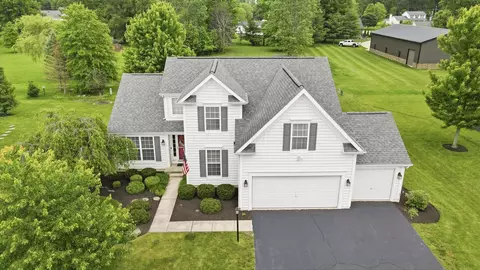 6043 Congressional Dr, Westerville, OH 43082