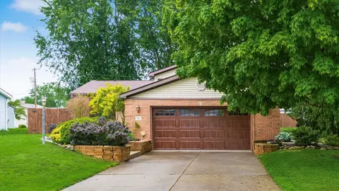 510 Hemlock Pl, Newark, OH 43055