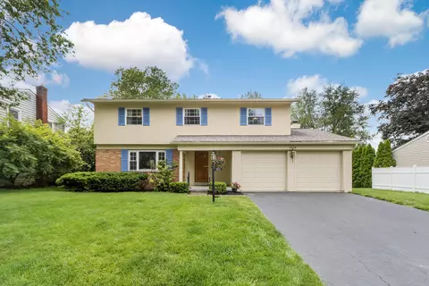 6835 Bowerman St E, Worthington, OH 43085