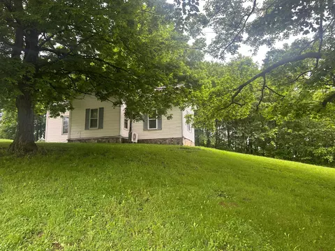 98 Prospect St, Mechanicsburg, OH 43044