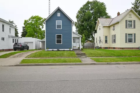 711 S Walnut St, Bucyrus, OH 44820