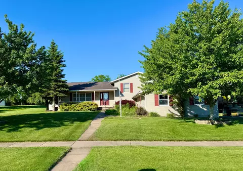 633 King Ridge Ct, Ashland, OH 44805