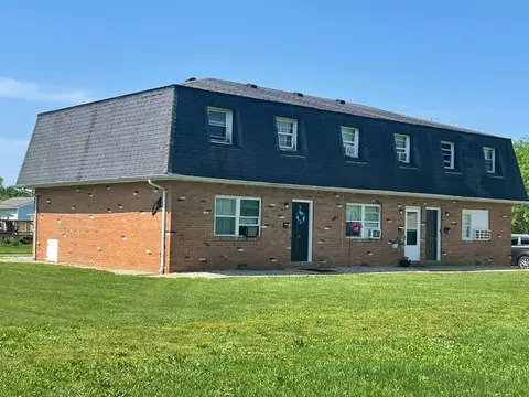 203 Jefferson Ave, Ashville, OH 43103