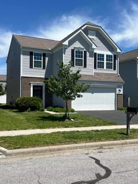 3348 Glassgow Dr, Groveport, OH 43125