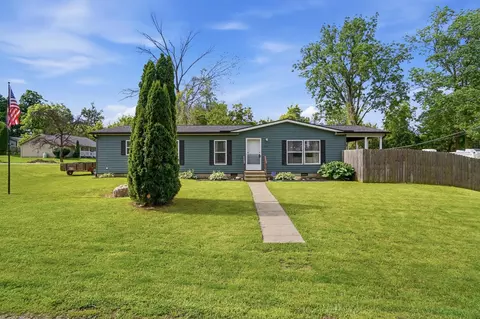 13111 Juniper Rd NE, Thornville, OH 43076