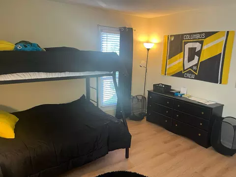 Bedroom - 6920 Killarney Ct, Dublin, OH 43017 photo 3 of 5