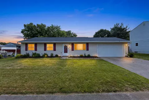 3784 Hendron Rd, Groveport, OH 43125