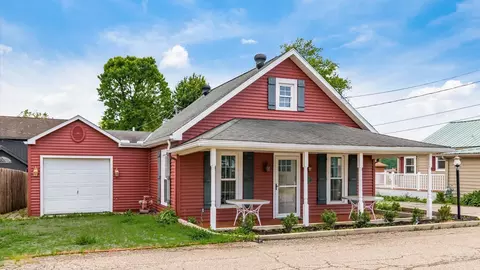 4891 Decker Ave NE, Thornville, OH 43076