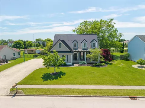 1035 Farmington Ln, Washington Court House, OH 43160