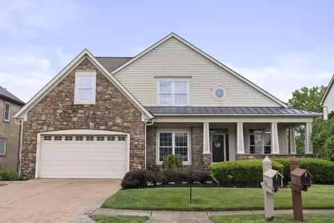334 Blue Jacket Cir, Pickerington, OH 43147