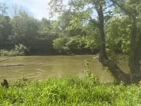983 Mill Rd, Circleville, OH 43113 photo 2