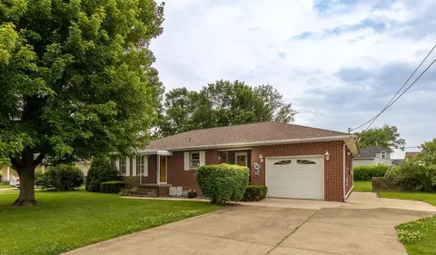 1320 Beacon St, Lancaster, OH 43130