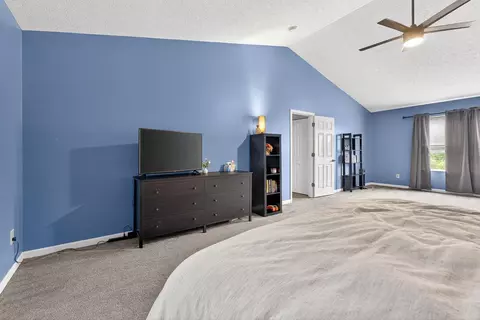 Bedroom - 22 Tabilore Loop, Delaware, OH 43015 photo 6 of 11