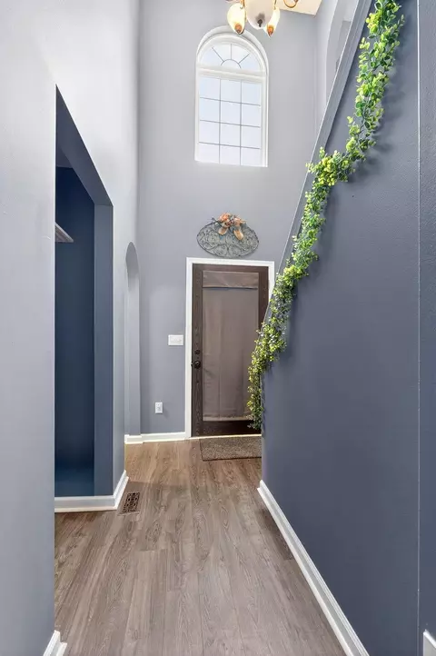 Entry Way - 22 Tabilore Loop, Delaware, OH 43015 photo 1 of 4
