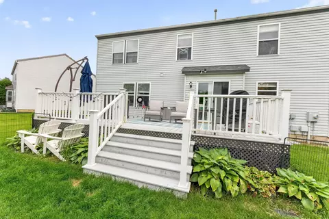 Exterior - 22 Tabilore Loop, Delaware, OH 43015 photo 8 of 13