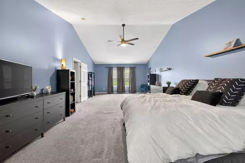 Bedroom - 22 Tabilore Loop, Delaware, OH 43015 photo 5 of 11