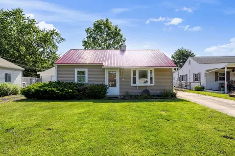142 Little Flower Ln, Columbus, OH 43213