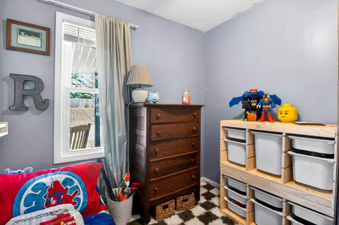 Bedroom - 137 Hayward Ave, Circleville, OH 43113 photo 5 of 5