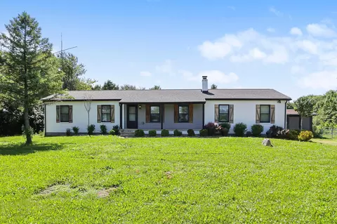 7611 Young Rd, Grove City, OH 43123