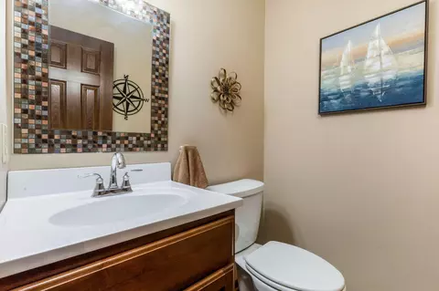 Bath - 1951 Eldorado Ct, Powell, OH 43065 photo 1 of 4