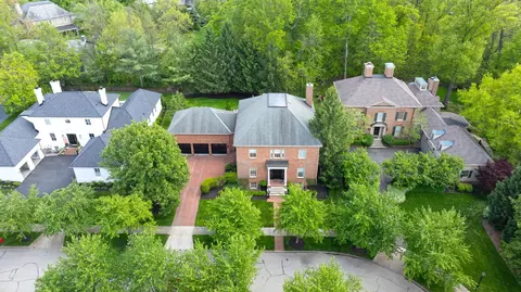 7703 Sudbrook Sq, New Albany, OH 43054