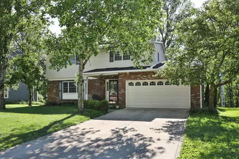 6579 Masefield St, Worthington, OH 43085