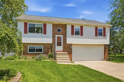 5460 Hoover Rd, Grove City, OH 43123