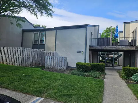 1088 S Merrimar Cir S # C, Columbus, OH 43220