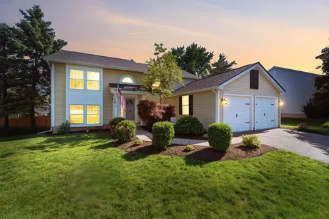 5593 Reebok Dr, Hilliard, OH 43026