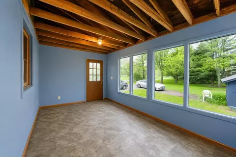 Exterior - 669 New Milford Rd, Rootstown, OH 44272 photo 4 of 8