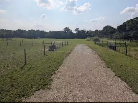 25415 Shoemaker Rd, Circleville, OH 43113
