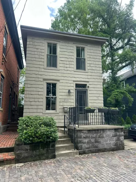 720 Macon Aly, Columbus, OH 43206