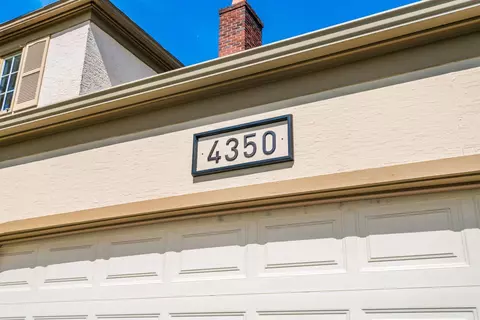 4350 Crown Point Dr, Columbus, OH 43220